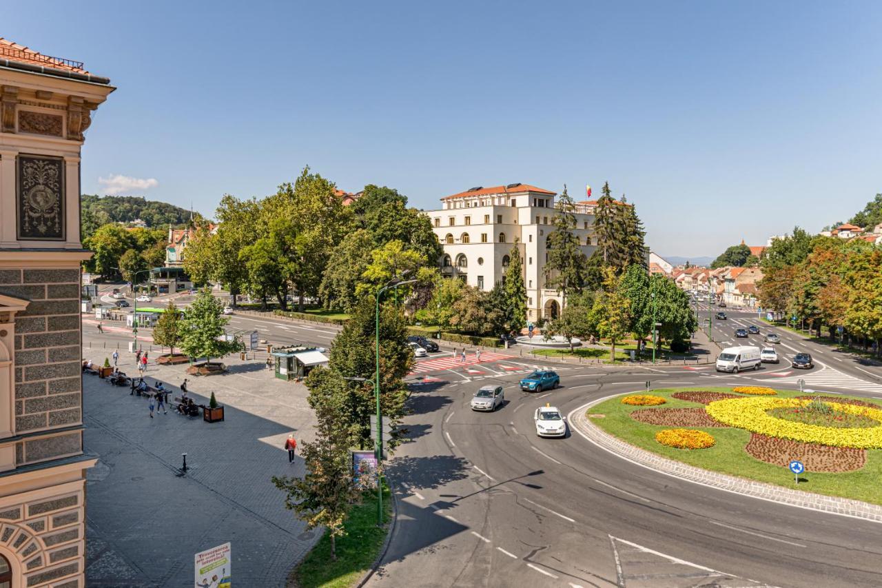 Palazzo Brasov Apartment Bagian luar foto