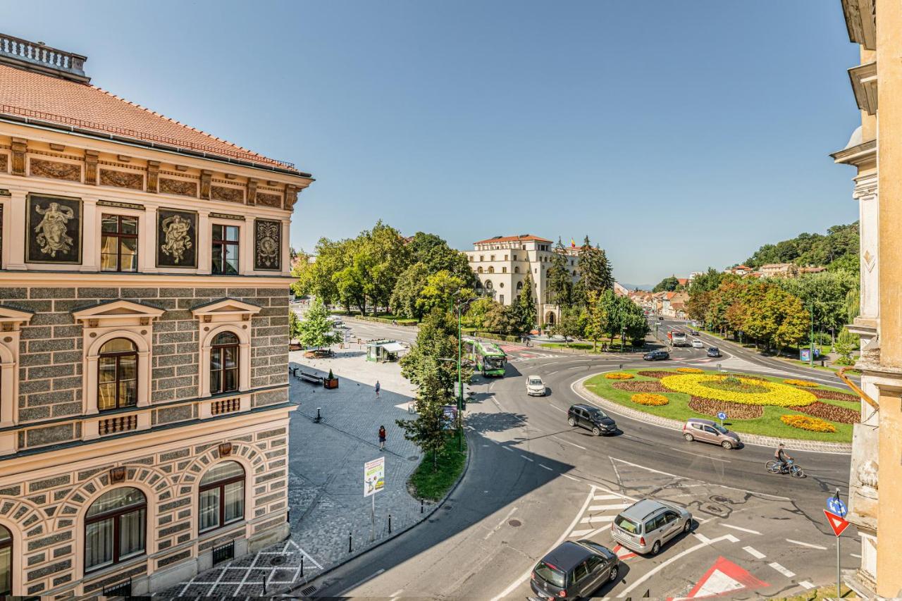 Palazzo Brasov Apartment Bagian luar foto